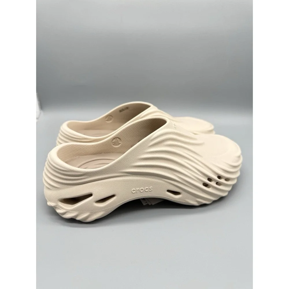 CROCS | Shoes | Crocs Echo Wave Mens Womens 12 Clog Slides  display picture 3